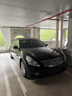 2012 Infiniti G25