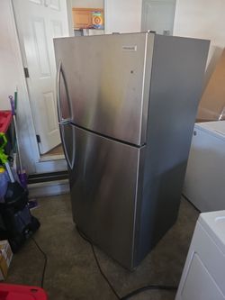 Top bottom frigid air stainless steel refrigerator