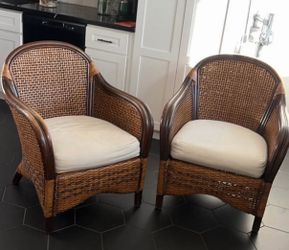 Set of 2 Arm Chairs