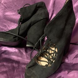 Qupid Women’s Heels!