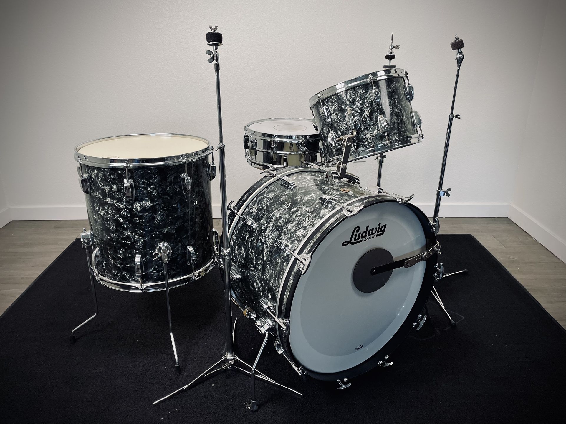 1960’s Ludwig Super Classic Full Drum Set