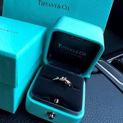 Tiffany Knot