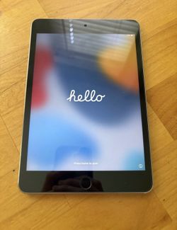 Ipad Mini 4 WiFi 128GB Like New