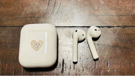 AirPods 2 generation