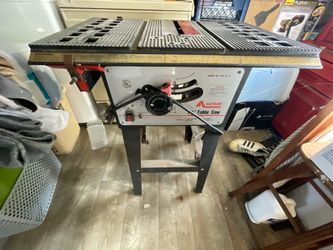 Table saw.
