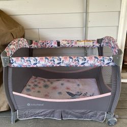 Pack N Play Portable Playard By BabyTrend