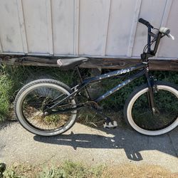 Diamond Back Bmx Bike