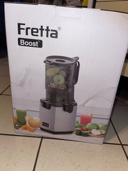 Fretta Boost Cold Press Juicer featuring a wide 5.3-inch feed chute designed to accommodate whole fruits and vegetables