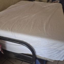 Nice Futon Bed And Matresd, XL Full, Great Shape