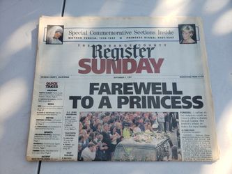 Dianna Front Page W/ special insert.  9/7/1997