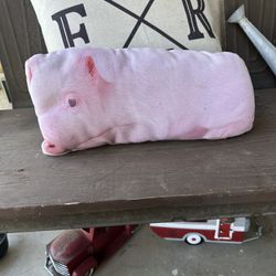 Pig Pillow Decor