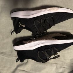 Puma Woman’s Shoe Size 10 New