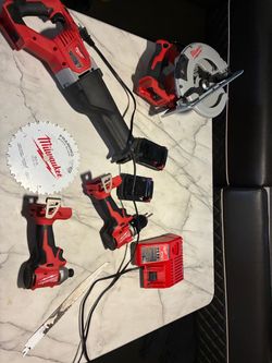 Milwaukee tools  good condition barley used