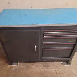 Craftsman work bench