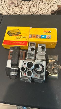 Mixed movie cameras lot 13