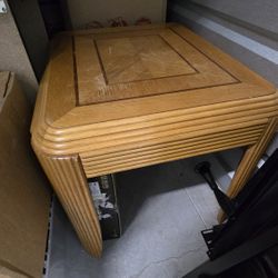 Coffee/End Table