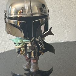 Mandalorian Funko Pop Star Wars With Baby Yoda