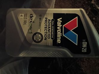 4 quarts of motor oil