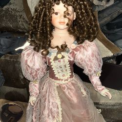 2 And Half Foot Collectors Item Doll… 