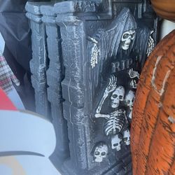 Halloween Tombstone Set Of 3