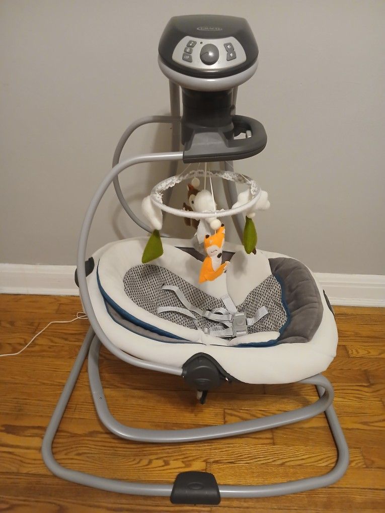 Graco Duet Swing And Rocker/ Comfort And Harmony Soothing