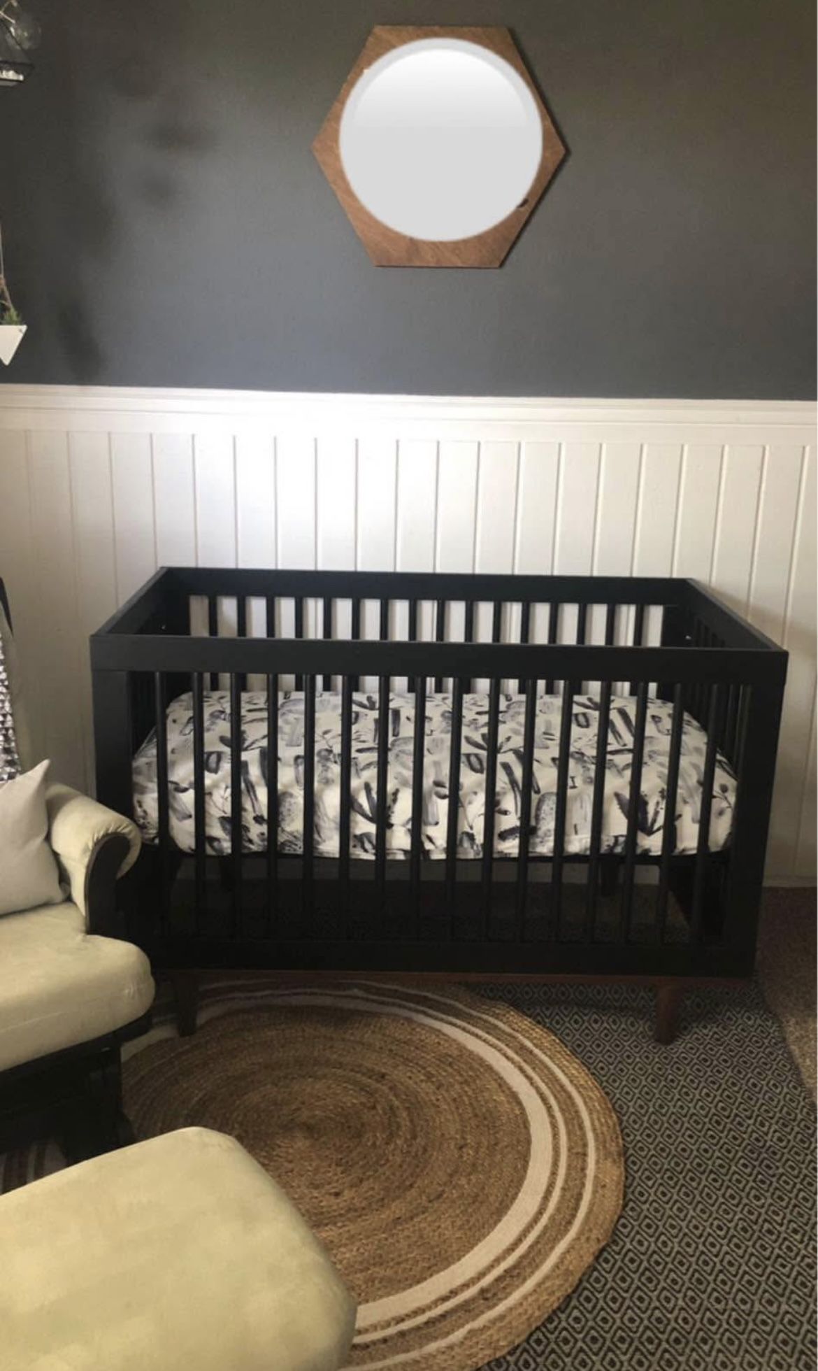 Black Crib