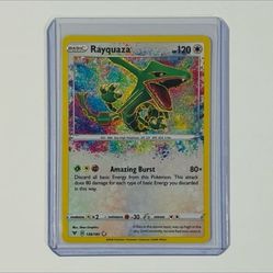 Rayquaza SWSH04 Holofoil Amazing Rare 138/185 Vivid Voltage Pokémon Card
