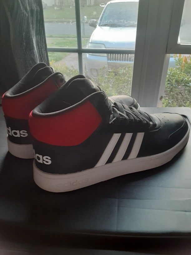 Adidas Retro Hoops 2.0 Mid Size 13 Black/Red DB0079