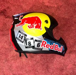 Motorcycle helmet ❌RED BULL ❌