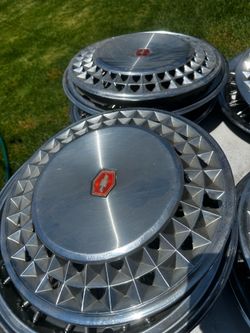 14inch Chevy Malibu hubcaps