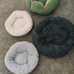 Assorted Pet Beds