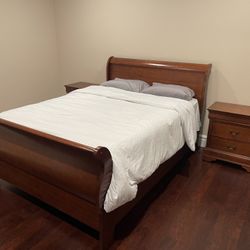 Queen Bedroom Set 