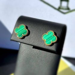 18k yellow gold Van Cleef style Alhambra green Malachite stone clover stud earrings