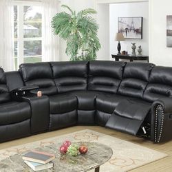 Brand New Leather Reclining Sectional Set 