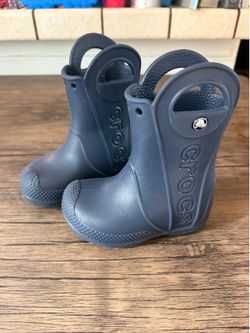 Croc Rain Boots (Size 7C)