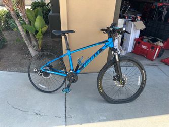 GiIANT Bike