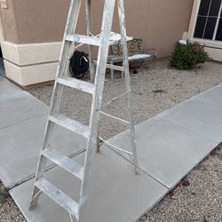 6’ Aluminum A-Frame Ladder