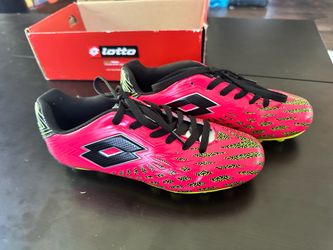 Lotto Soccer Cleats size 3