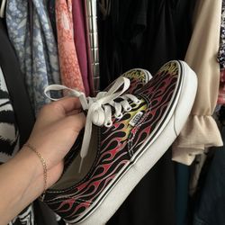 Vans Size 7W
