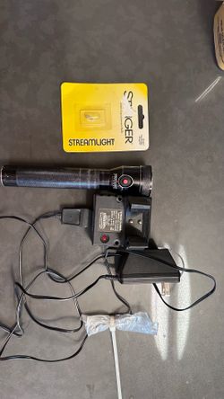 Streamlight Stinger Rechargeable Flashlight