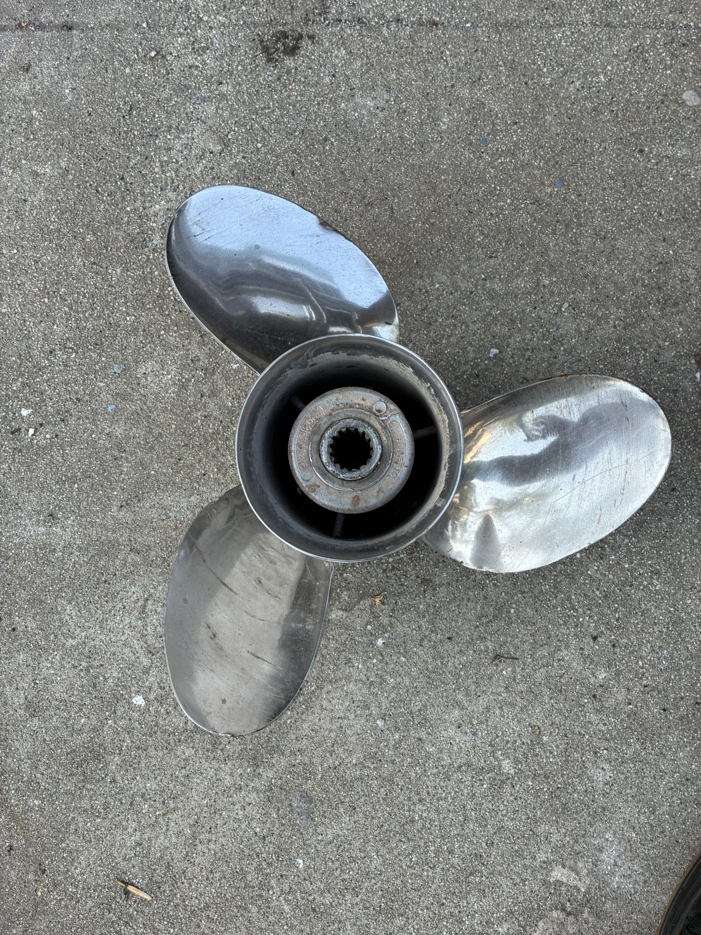 Omc Cobra Outdrive Stiletto Boat Propeller