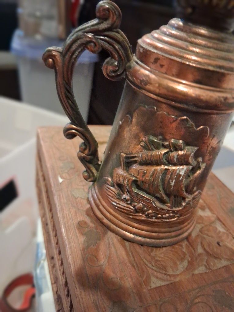 Vintage Kerosene Lamps 