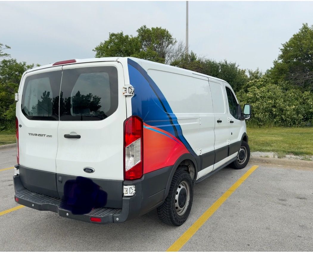 2017 Ford Transit Cargo