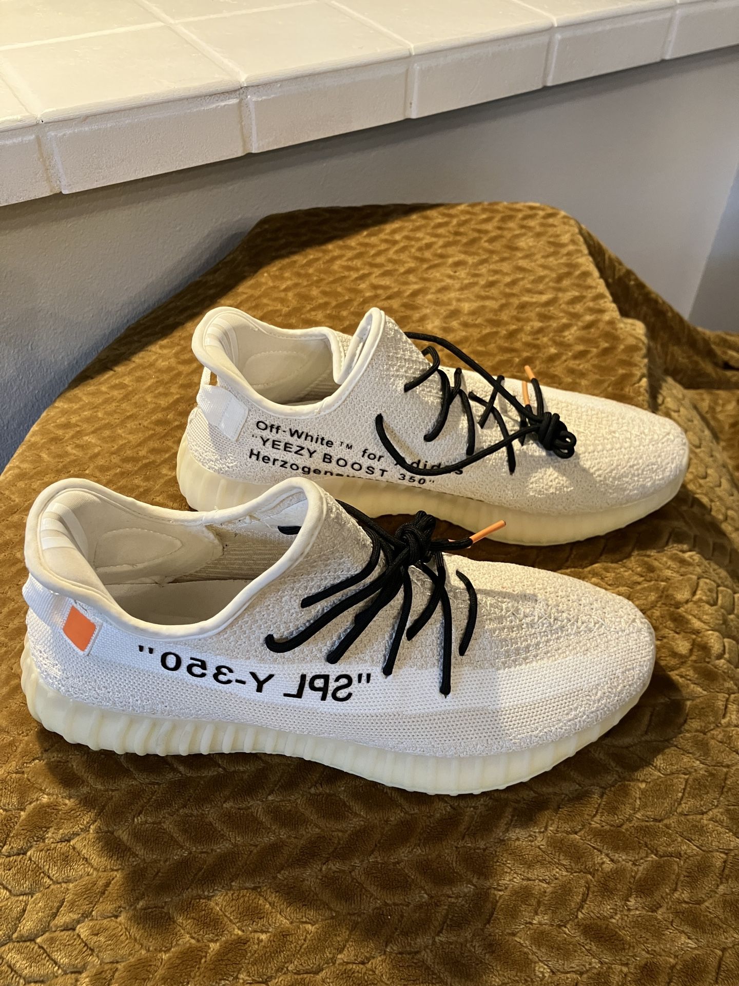 adidas gazelle silver green womens adidas Yeezy Boost 350 V2 Light