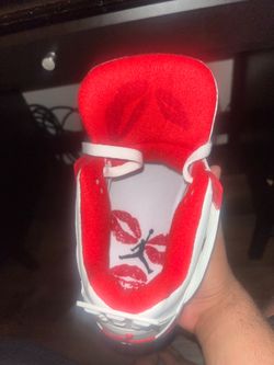 Jordan 4 “Valentine’s Day Sierra Red
