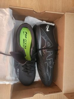 MENS indoor NIKE Shoes