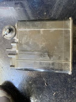 TOYOTA Genuine Tovota 77(contact info removed)0 Charcoal Canister Assembly