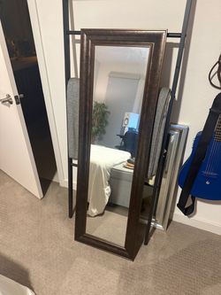Wall/Standup Mirror