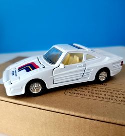 Ferrari SS-914 Diecast Car