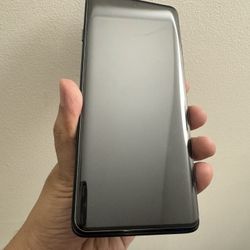 2025 Moto Edge - 256gb New, Unlocked